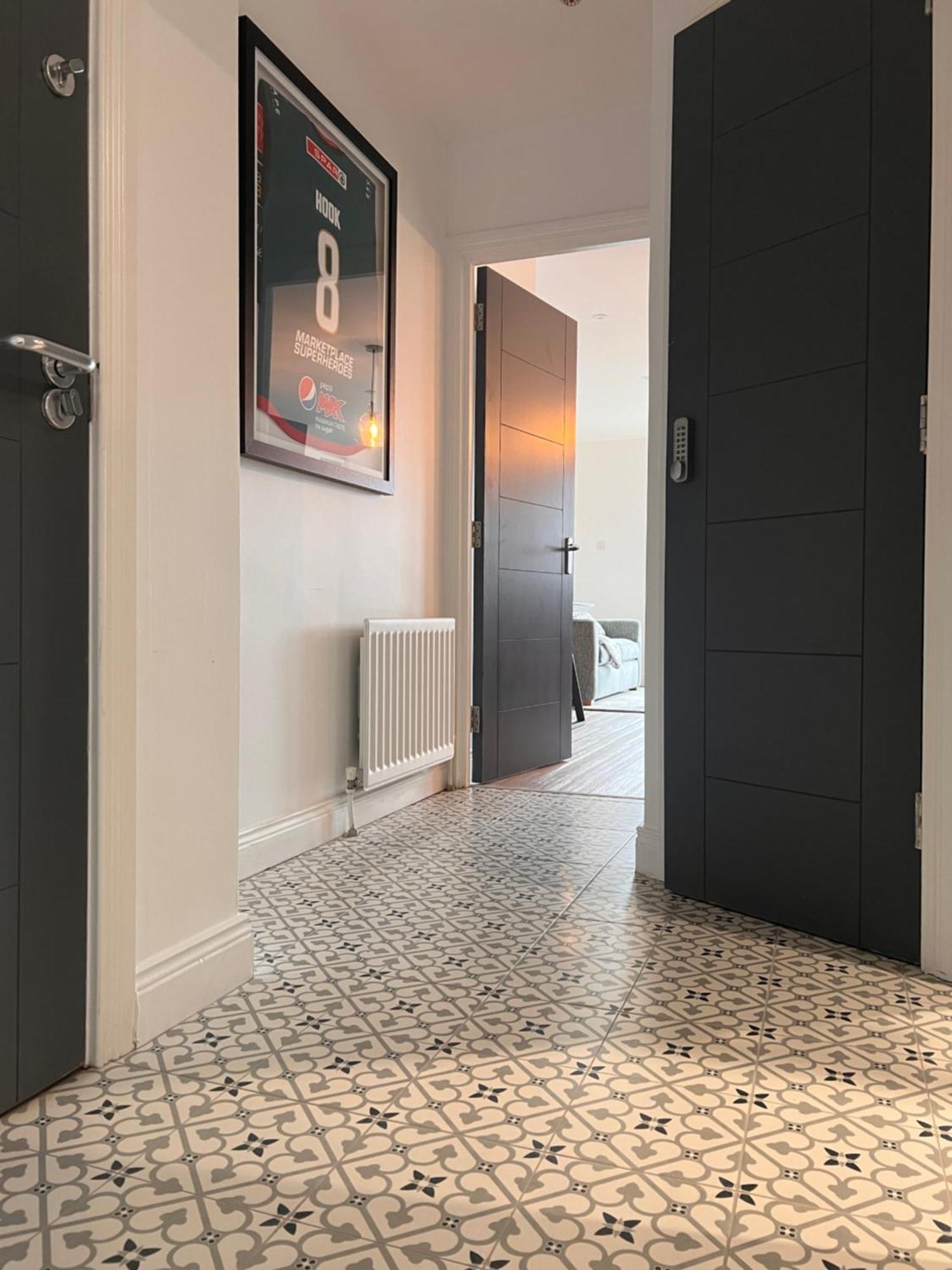 Escape Ordinary In Belfast Appartement Buitenkant foto