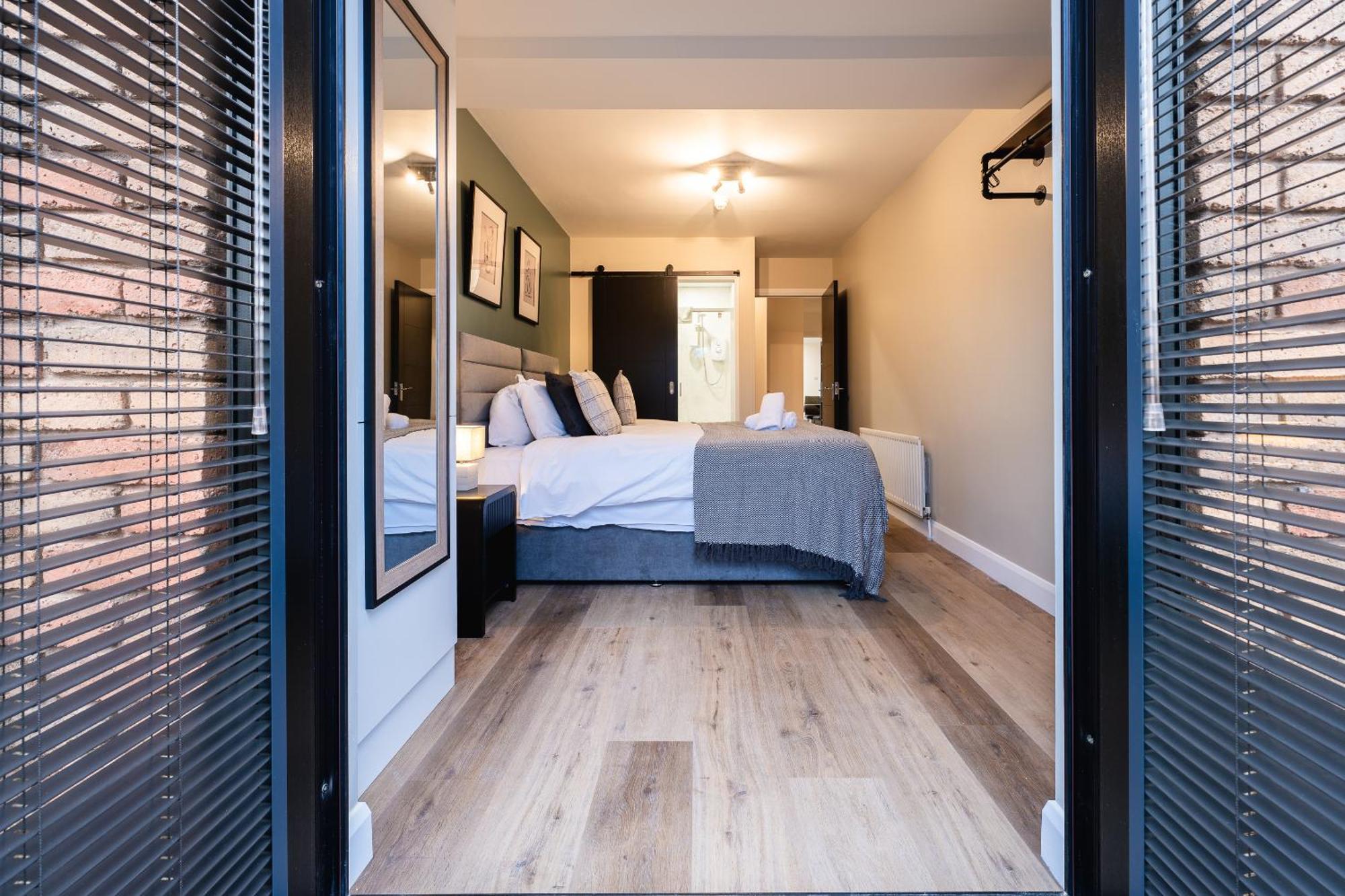 Escape Ordinary In Belfast Appartement Buitenkant foto