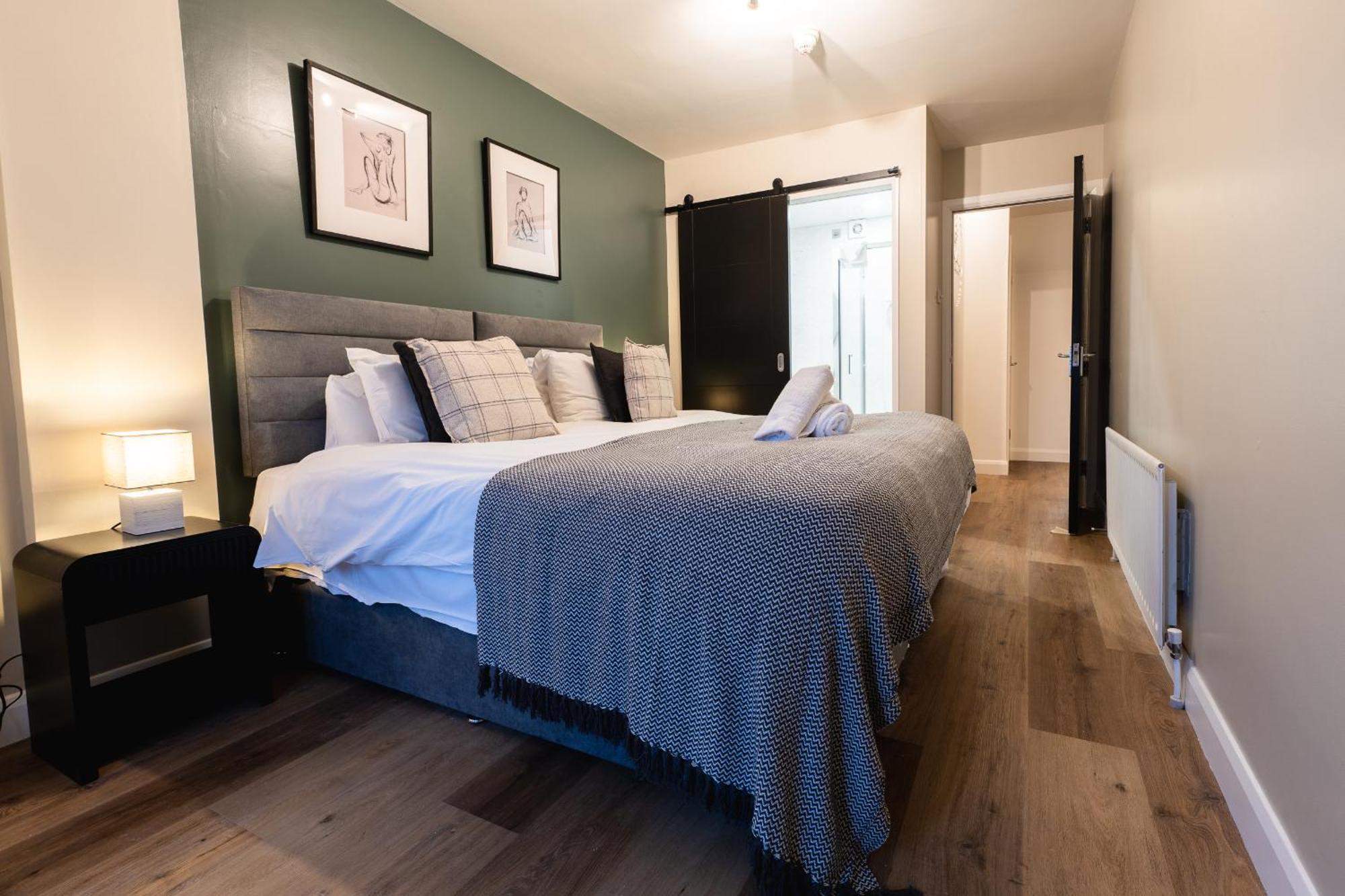 Escape Ordinary In Belfast Appartement Buitenkant foto