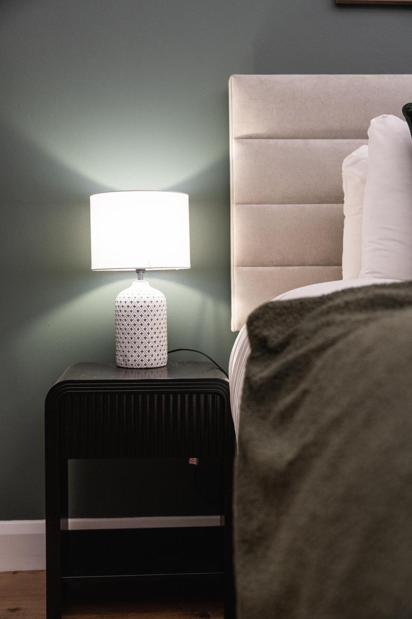 Escape Ordinary In Belfast Appartement Buitenkant foto